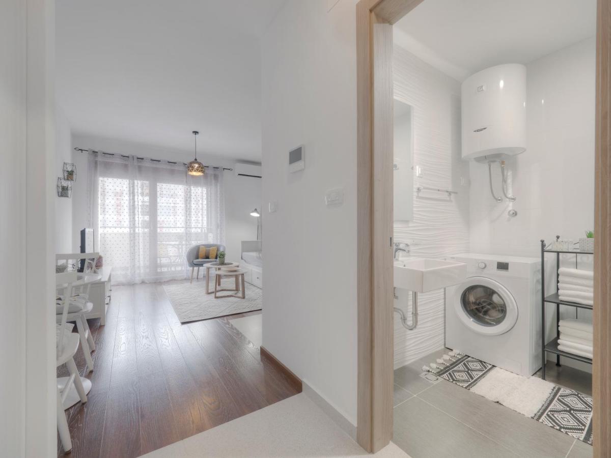 Cozy Studio Apartment Mila 波德戈里察 外观 照片